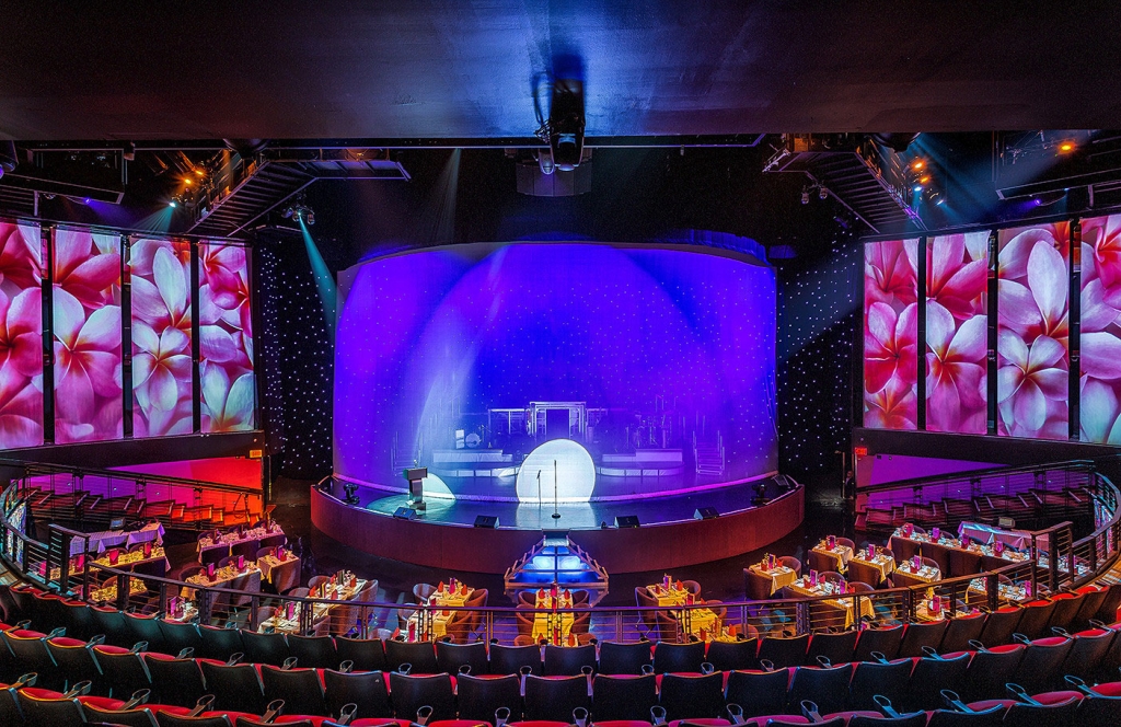 We showcase the strengths of your property, such as meeting rooms and venues.