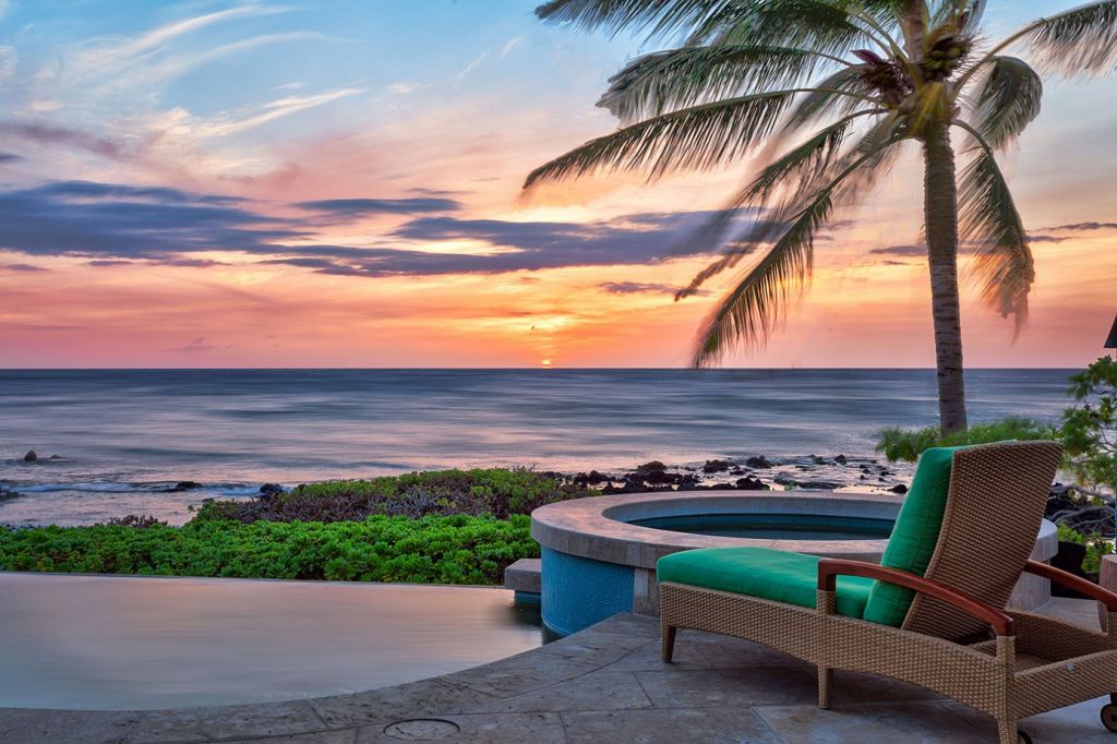 Our photography is frequently published in lifestyle and architectural magazines. 