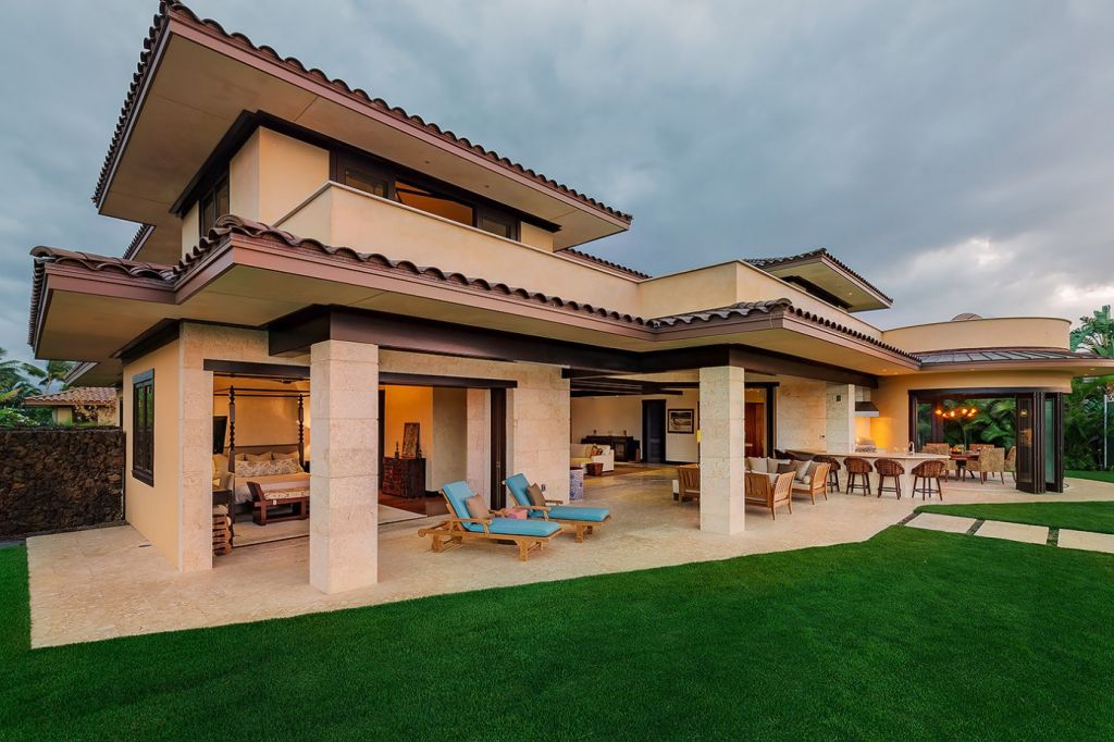 We adhere to simple architectural photography tenets, such as keeping vertical lines straight.