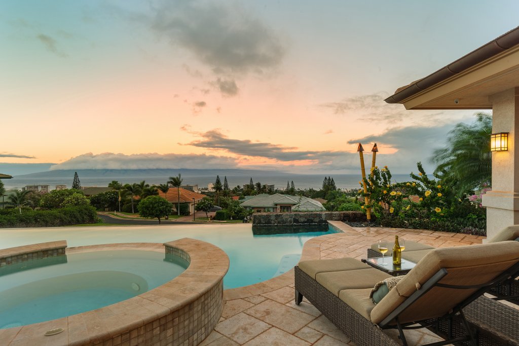 Maui real estate photographer