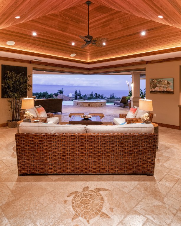 Maui real estate photographer