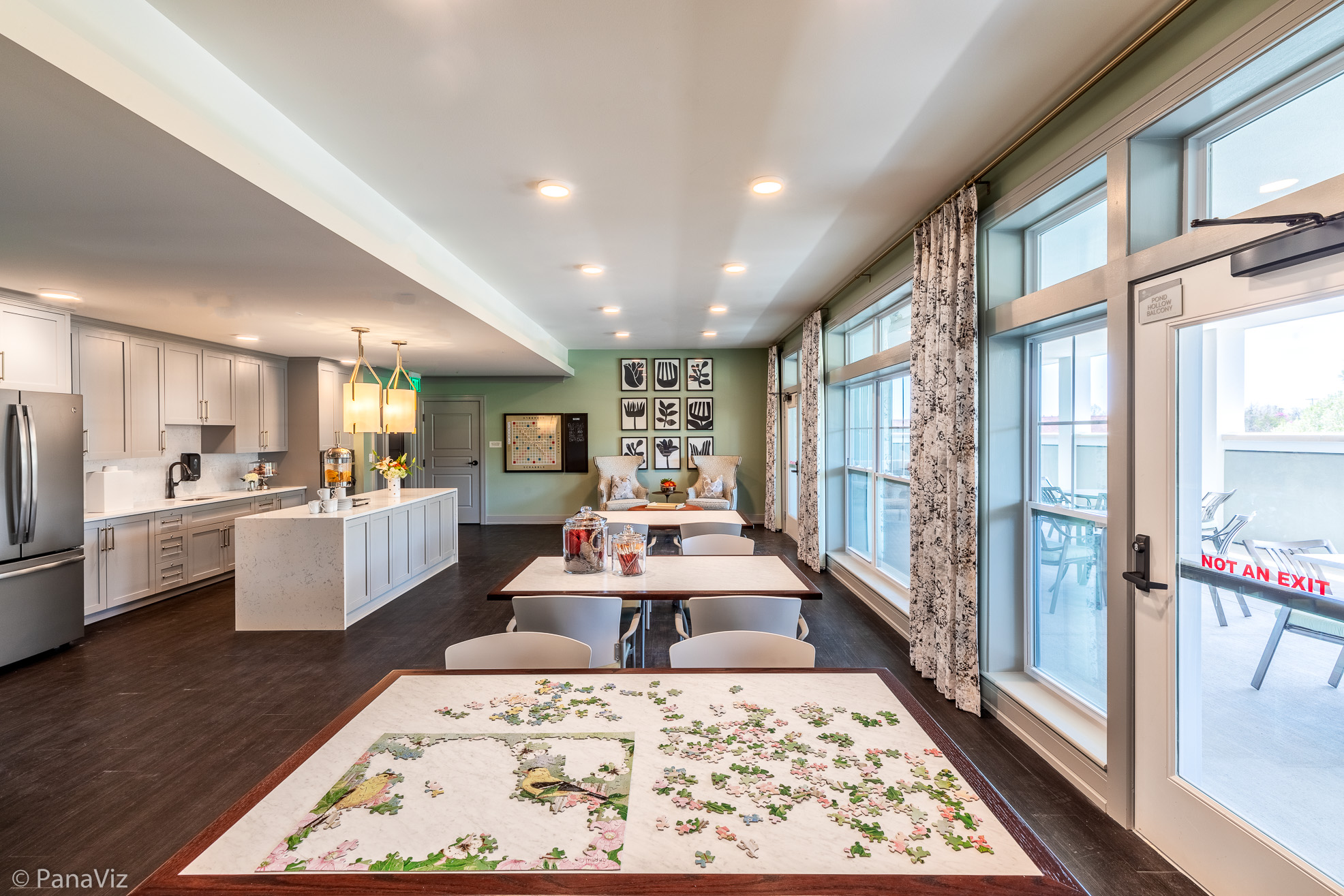 Bistro and café area in assisted living community on Oahu