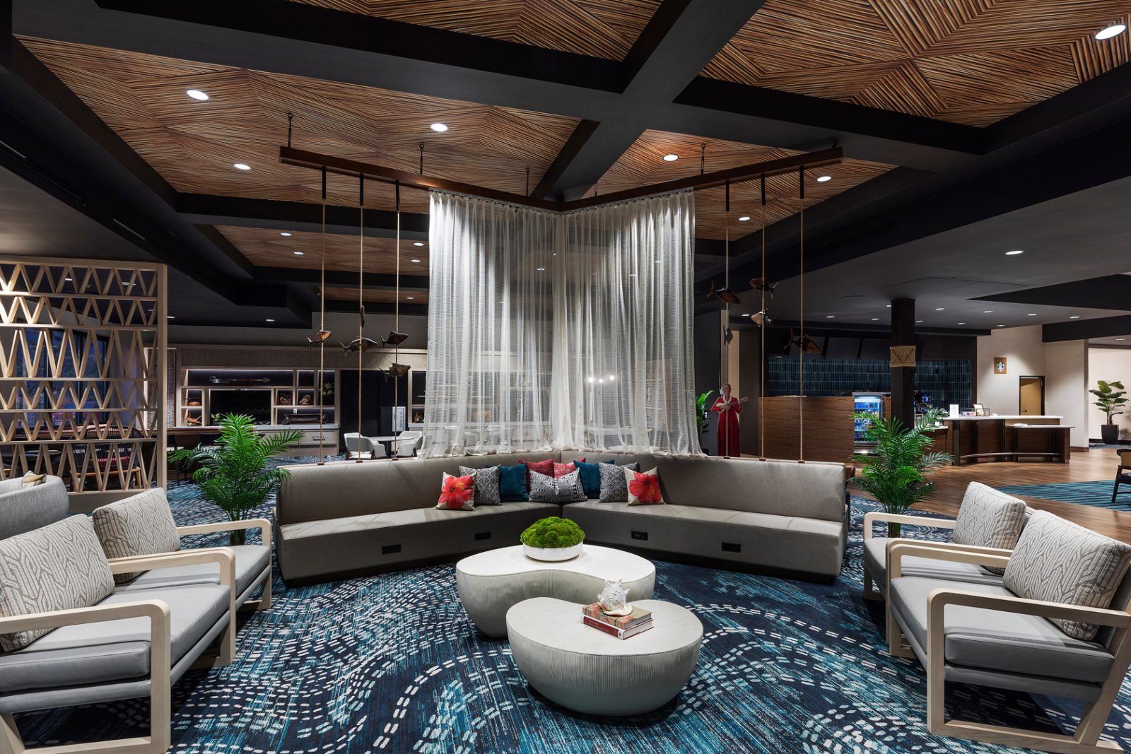 Ongoing Hotel Photography for Hawaii Hotels, Courtyard