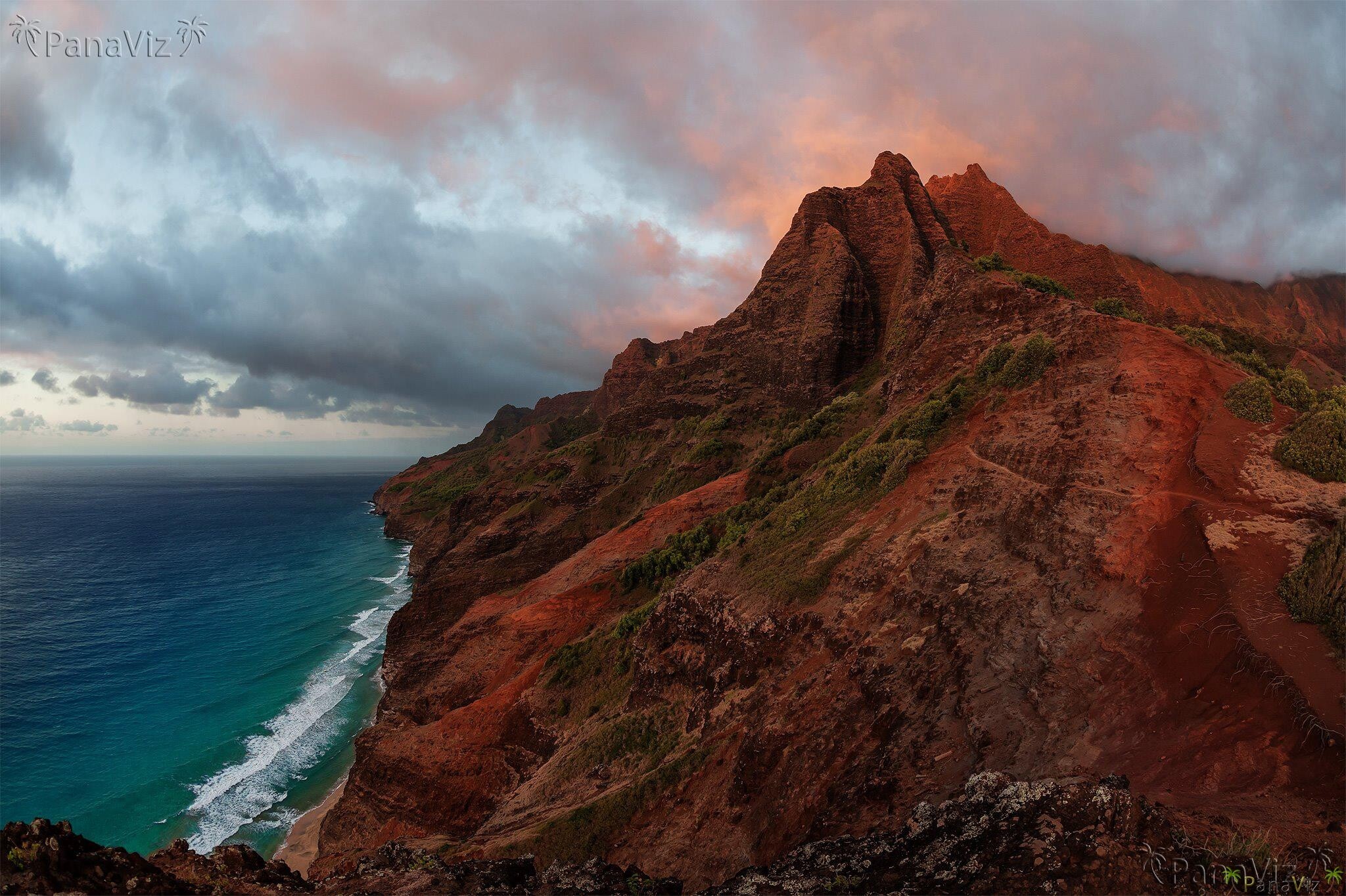 Dusk on the Napali Coast. Destination Content by PanaViz.