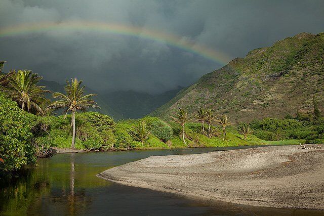 Beach-at-Halawa Molokai