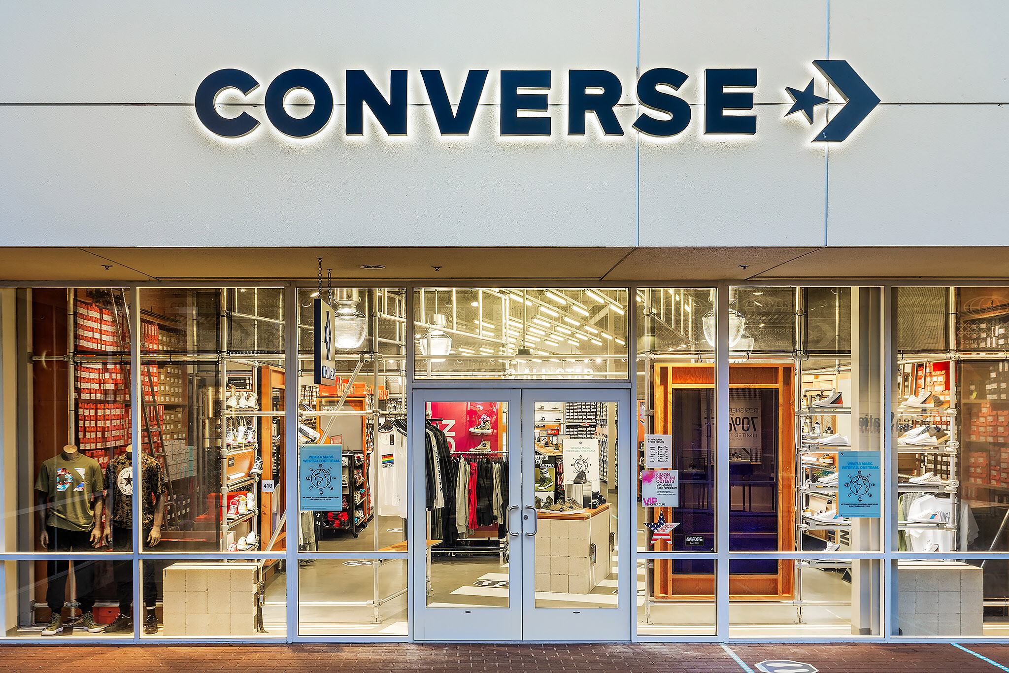 Converse-Waikele-Premium-Outlets-08-08-2020-004 copy