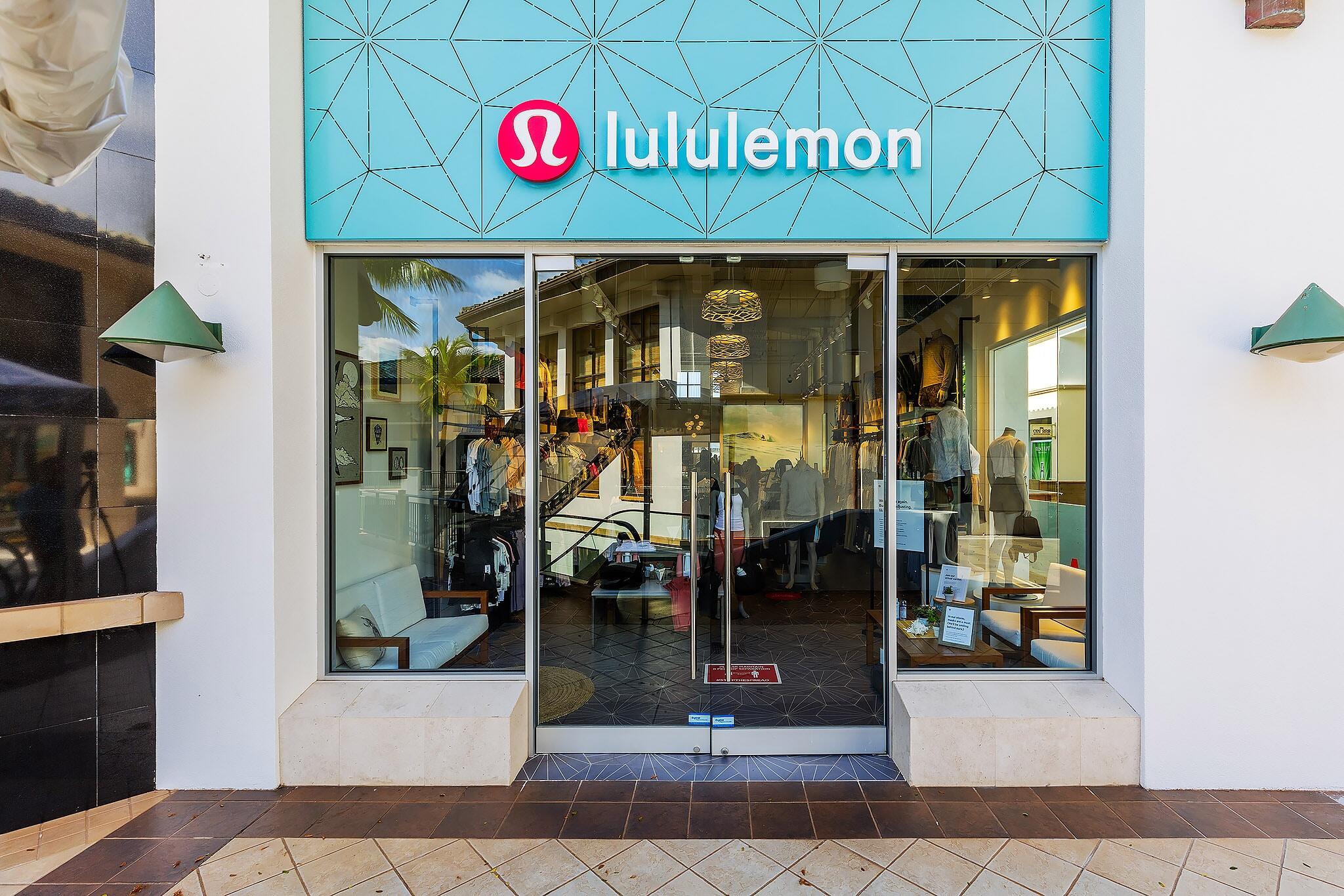 Lululemon-The-Shops-at-Wailea-08-08-2020-004 copy